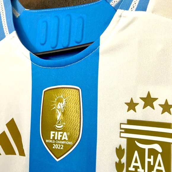 Argentina Adidas Jersey 2024 Messi 10 NWT ⚽️🏆⭐️⭐️⭐️🇦🇷 - Picture 13 of 15